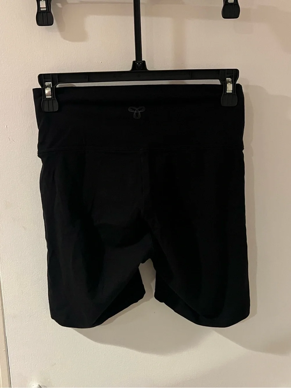 Aritzia TNA Biker Shorts